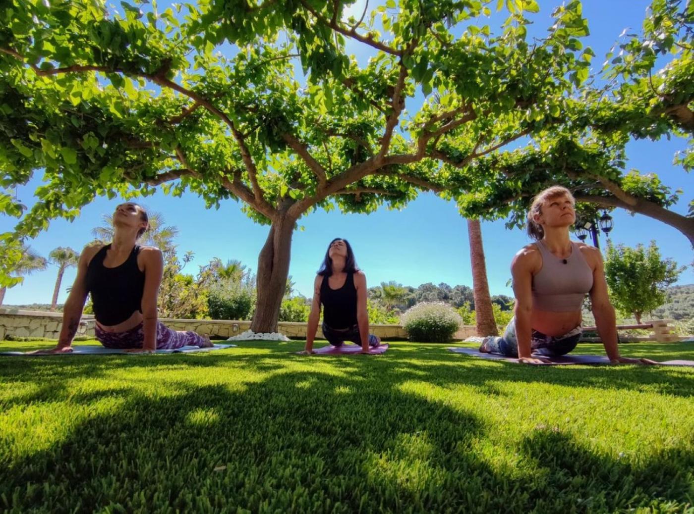 Kipo Paradiso Spa, Yoga & Gym Resort Kirianna エクステリア 写真